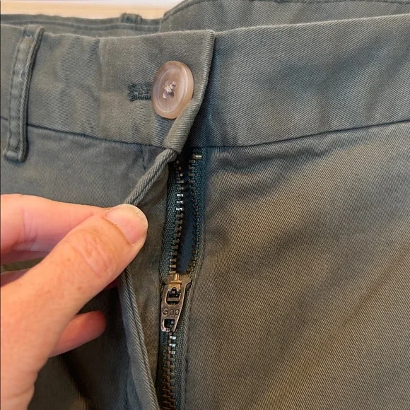 GAP Green Broken-In Straight Khaki Pants - Picture 6 of 10